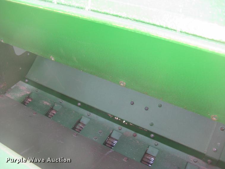 image for item DC2344 2003 John Deere 1590 grain drill