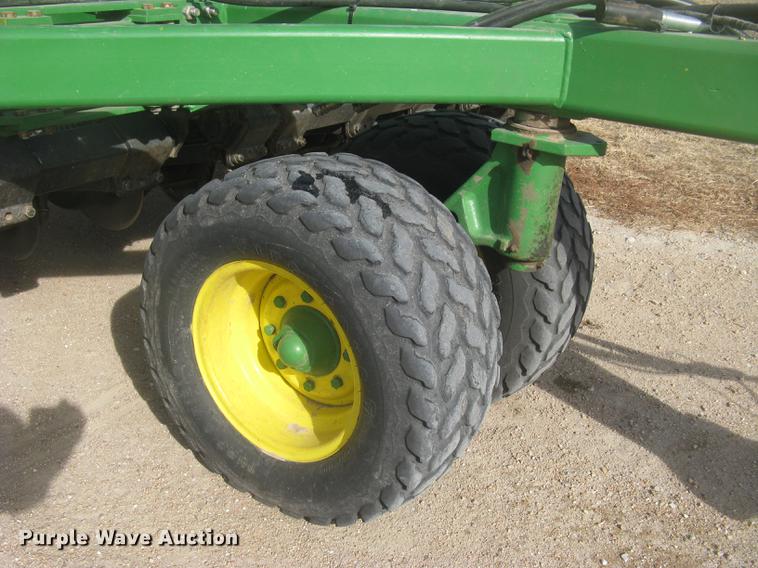 image for item DC2344 2003 John Deere 1590 grain drill