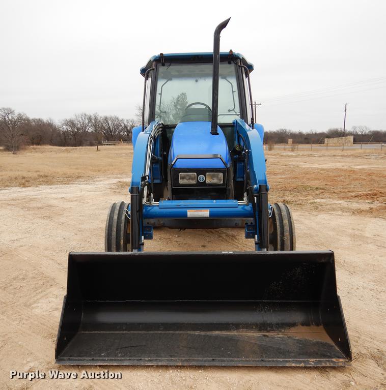 image for item DC5976 1996 New Holland 5635 tractor