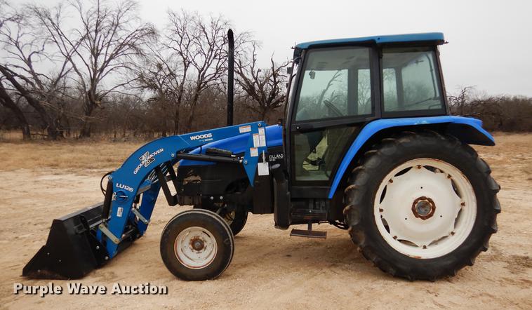 image for item DC5976 1996 New Holland 5635 tractor