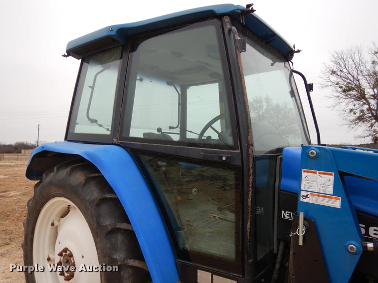 image for item DC5976 1996 New Holland 5635 tractor