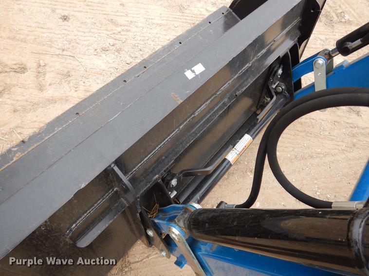 image for item DC5976 1996 New Holland 5635 tractor