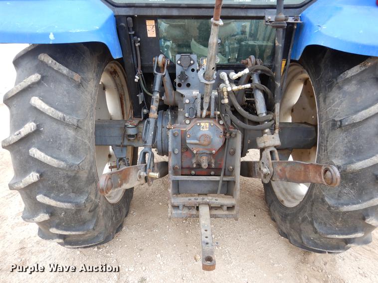 image for item DC5976 1996 New Holland 5635 tractor