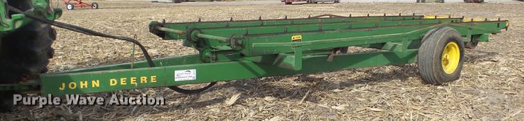 image for item DC7412 John Deere 00200 bale stack mover