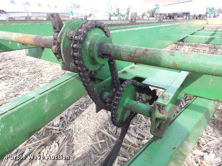 image for item DC7412 John Deere 00200 bale stack mover