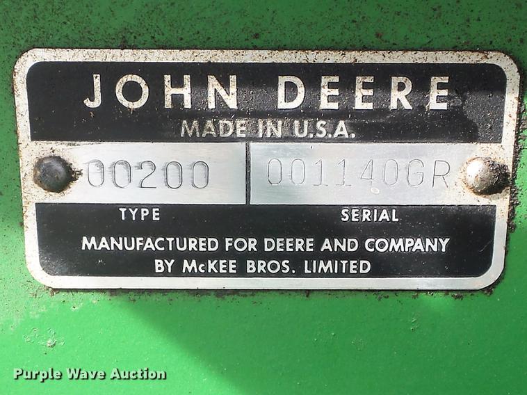 image for item DC7412 John Deere 00200 bale stack mover
