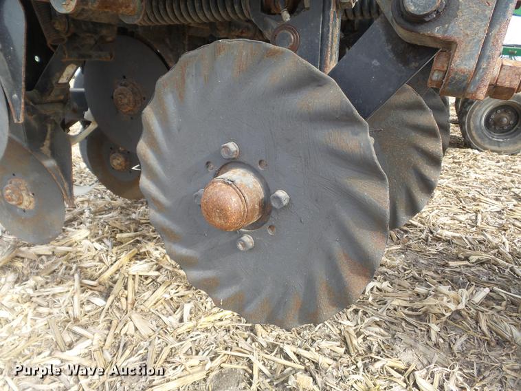 image for item DC7413 2004 Great Plains 3N-4010 no-till grain drill