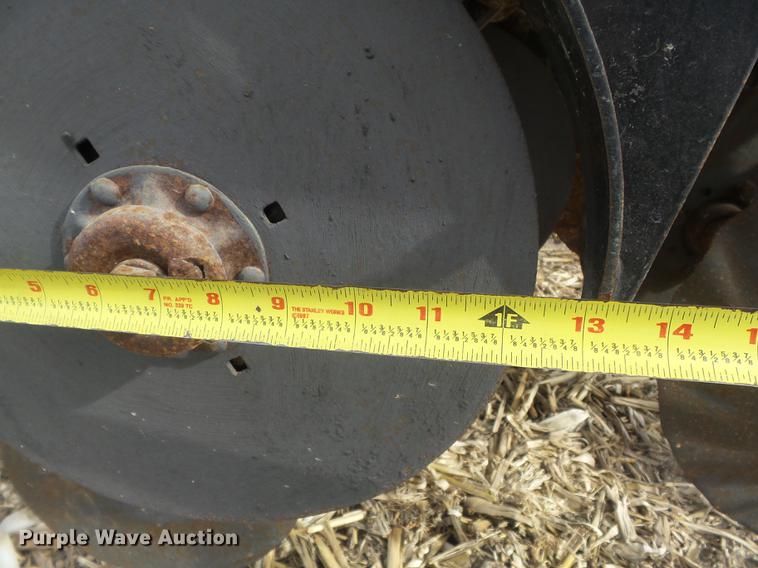 image for item DC7413 2004 Great Plains 3N-4010 no-till grain drill