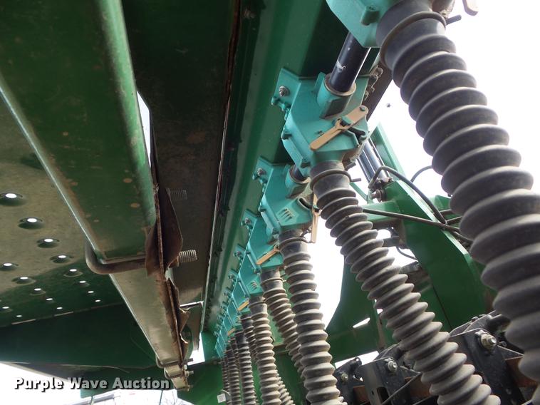 image for item DC7413 2004 Great Plains 3N-4010 no-till grain drill