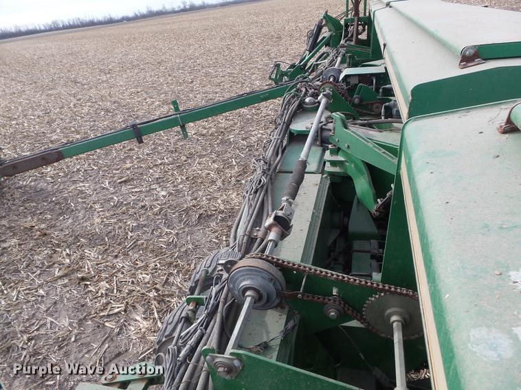 image for item DC7413 2004 Great Plains 3N-4010 no-till grain drill