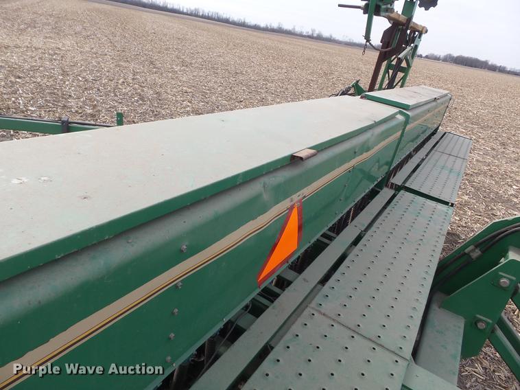 image for item DC7413 2004 Great Plains 3N-4010 no-till grain drill