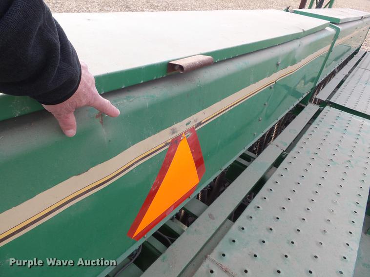 image for item DC7413 2004 Great Plains 3N-4010 no-till grain drill