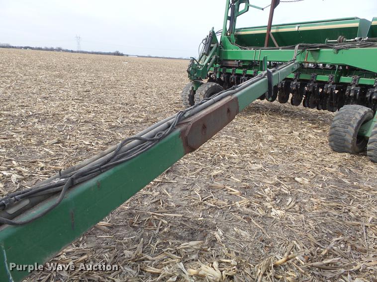 image for item DC7413 2004 Great Plains 3N-4010 no-till grain drill