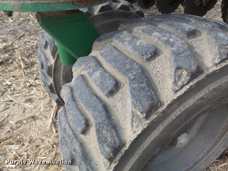 image for item DC7413 2004 Great Plains 3N-4010 no-till grain drill