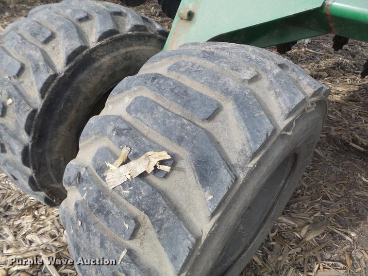 image for item DC7413 2004 Great Plains 3N-4010 no-till grain drill