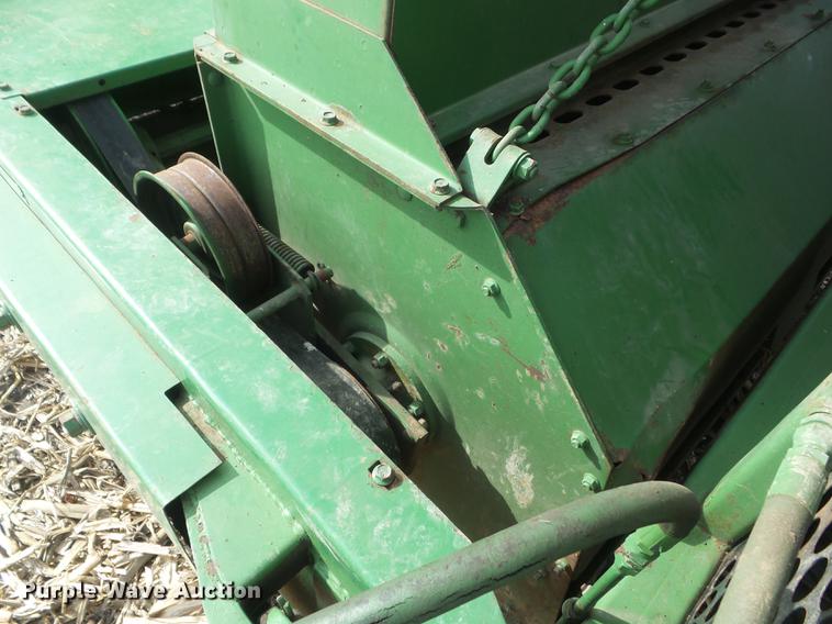 image for item DC7414 John Deere E0200 bale stacker