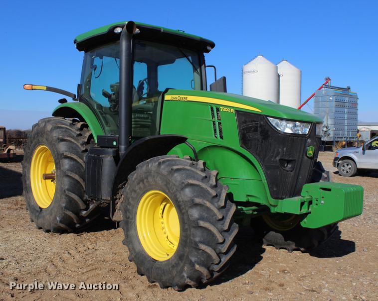image for item DC7721 2011 John Deere 7200R MFWD tractor