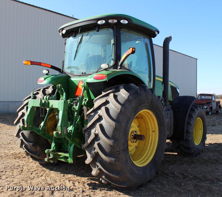 image for item DC7721 2011 John Deere 7200R MFWD tractor