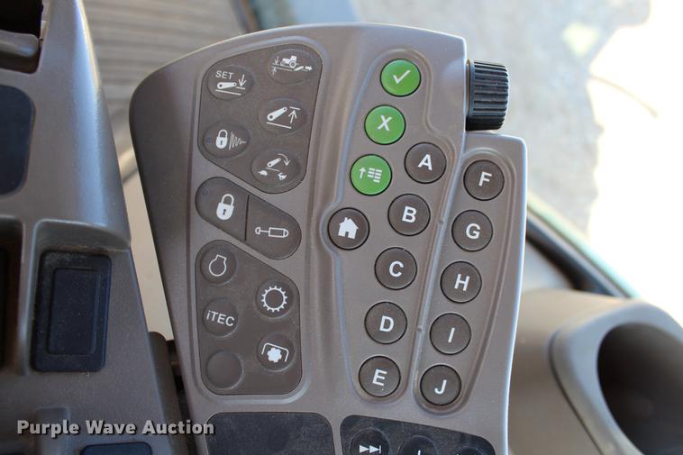 image for item DC7721 2011 John Deere 7200R MFWD tractor