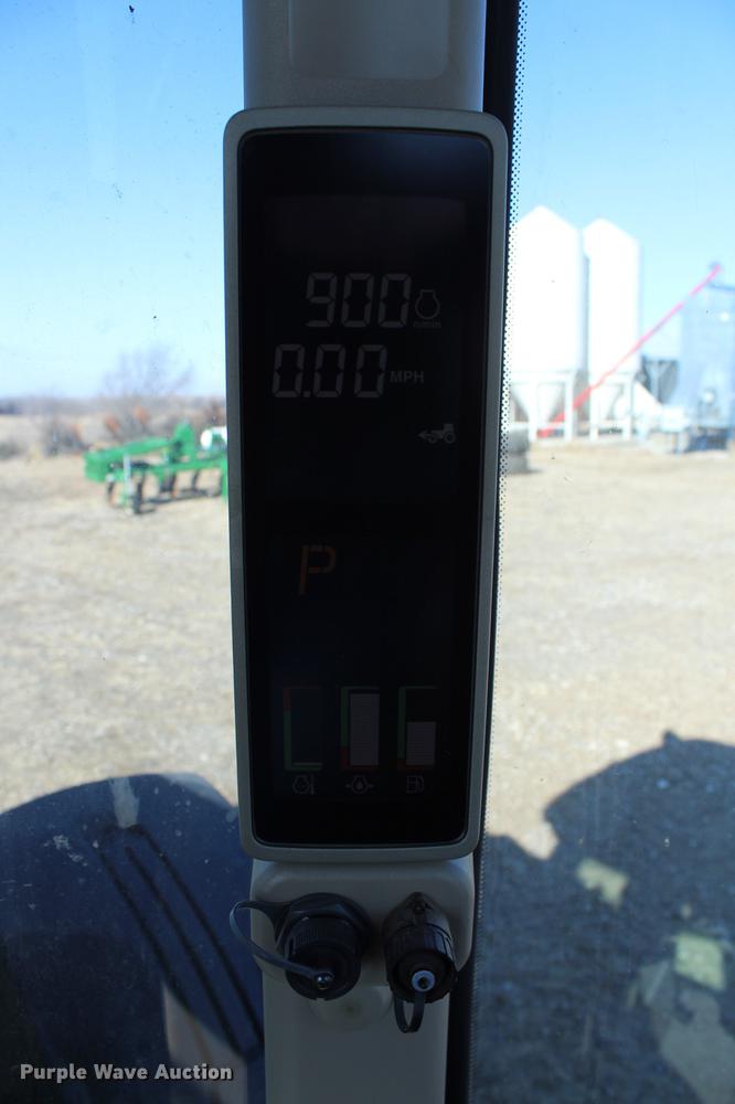 image for item DC7721 2011 John Deere 7200R MFWD tractor