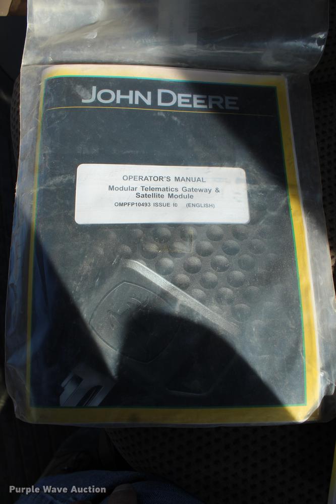 image for item DC7721 2011 John Deere 7200R MFWD tractor