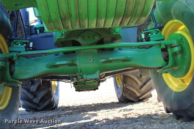 image for item DC7721 2011 John Deere 7200R MFWD tractor