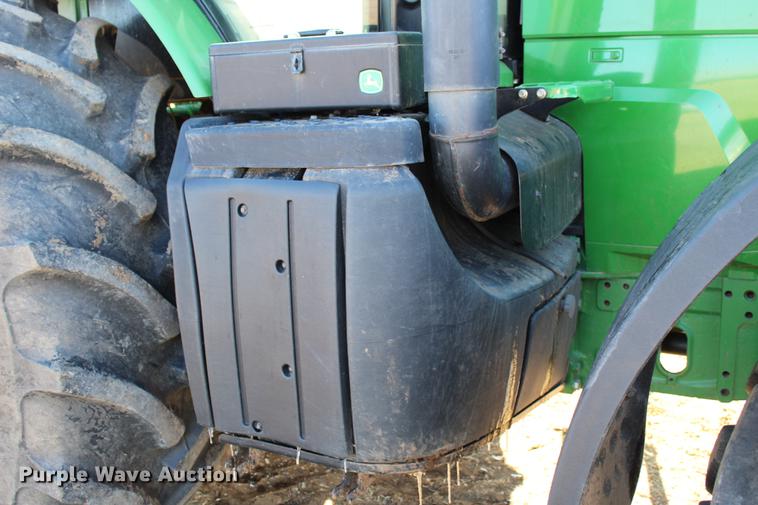 image for item DC7721 2011 John Deere 7200R MFWD tractor