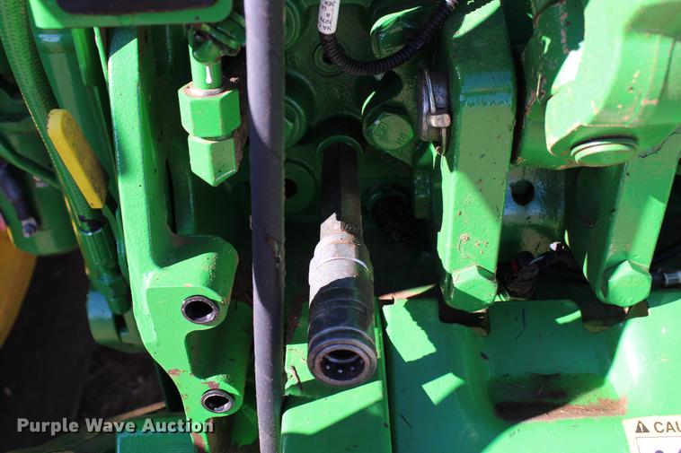 image for item DC7721 2011 John Deere 7200R MFWD tractor