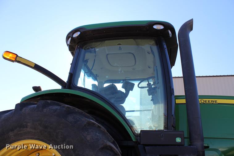 image for item DC7721 2011 John Deere 7200R MFWD tractor