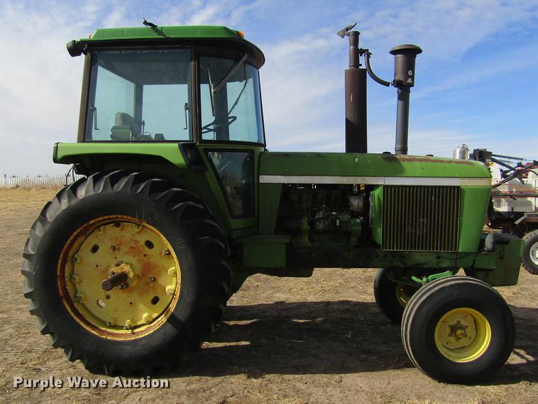 image for item DC8252 1973 John Deere 4430 tractor