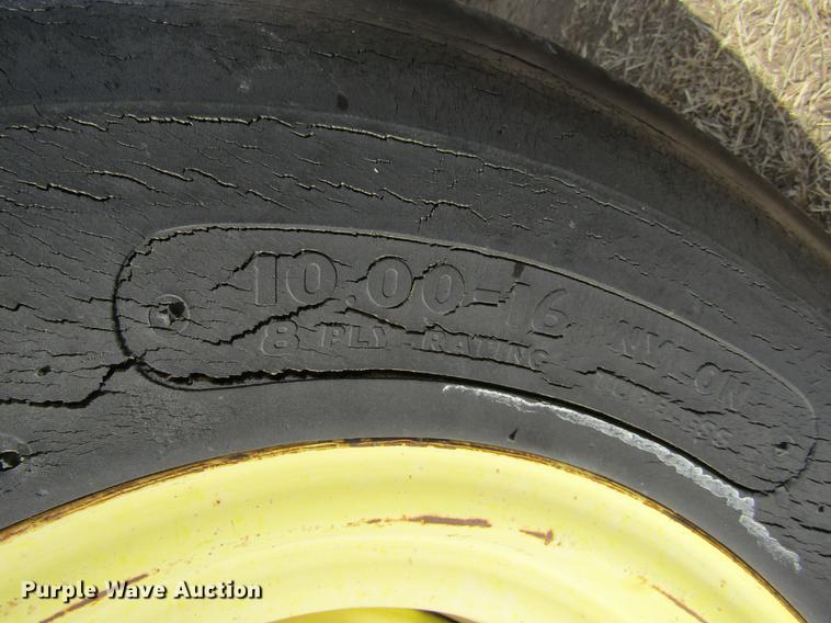 image for item DC8252 1973 John Deere 4430 tractor