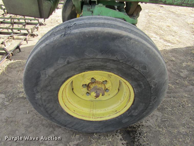 image for item DC8252 1973 John Deere 4430 tractor