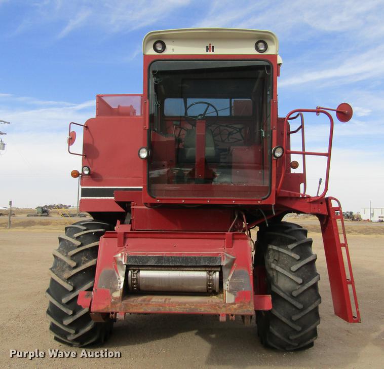 image for item DC8253 1981 International 1460 Axial-Flow combine
