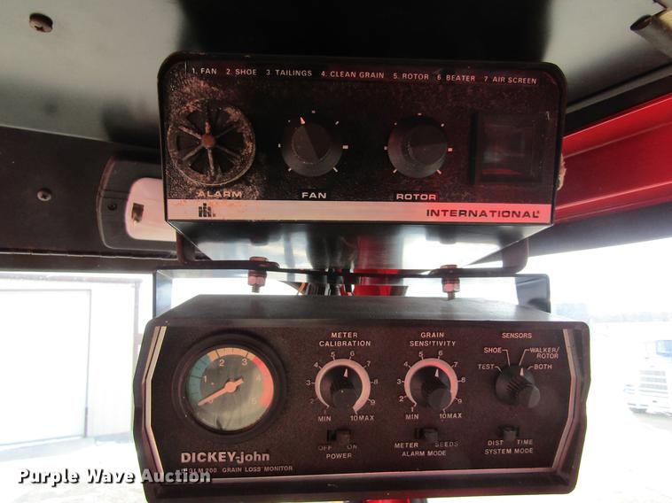 image for item DC8253 1981 International 1460 Axial-Flow combine