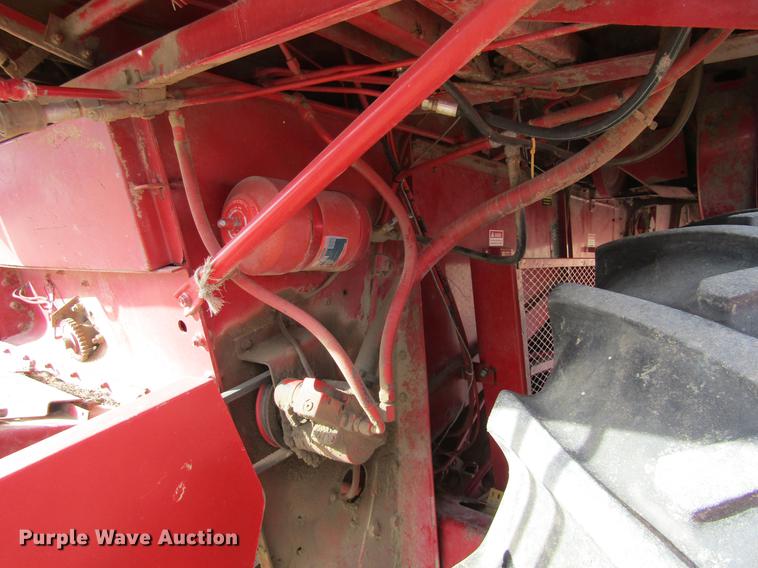 image for item DC8253 1981 International 1460 Axial-Flow combine