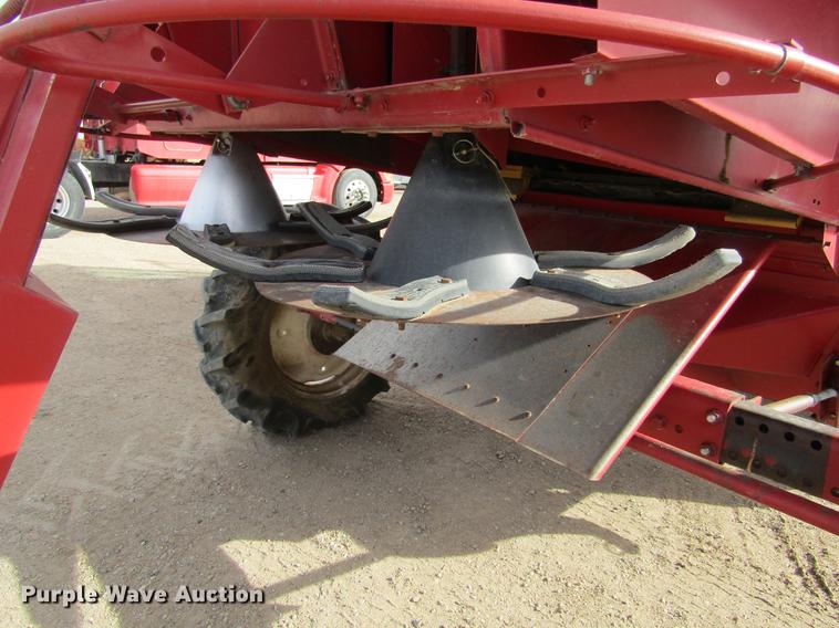 image for item DC8253 1981 International 1460 Axial-Flow combine