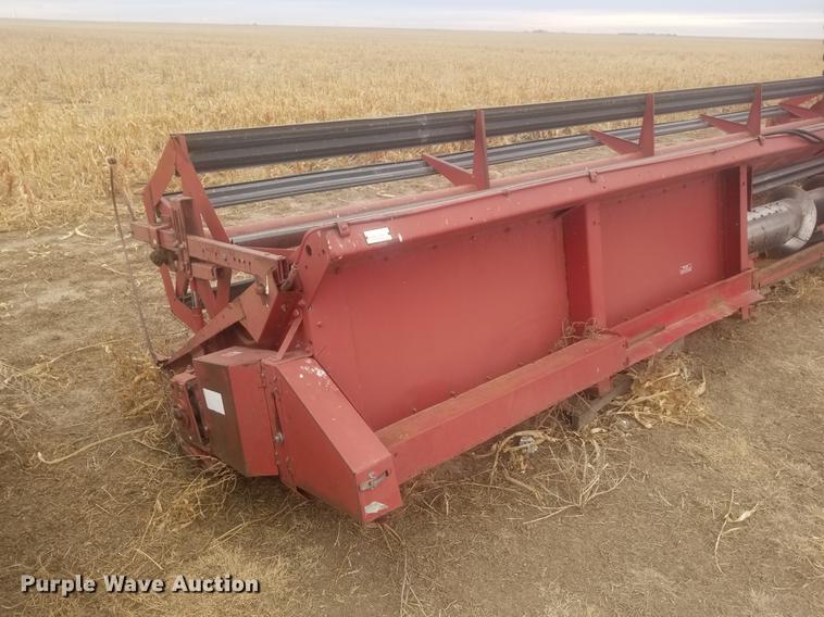 image for item DC8253 1981 International 1460 Axial-Flow combine