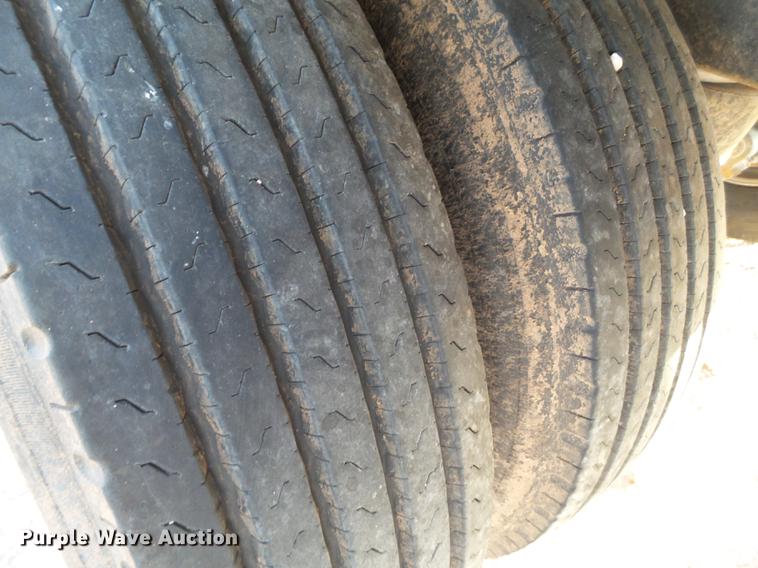 image for item DD1239 2017 Blatz BHMM6G97199CC189 live bottom trailer