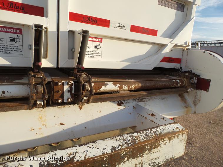 image for item DD1239 2017 Blatz BHMM6G97199CC189 live bottom trailer