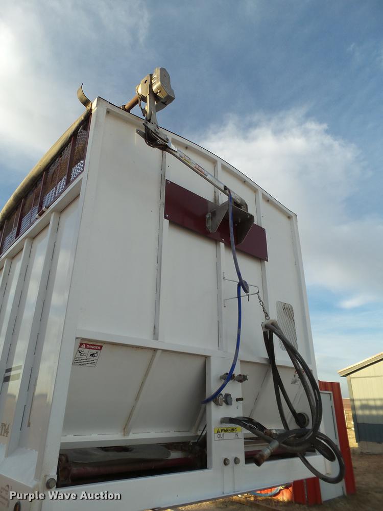 image for item DD1239 2017 Blatz BHMM6G97199CC189 live bottom trailer