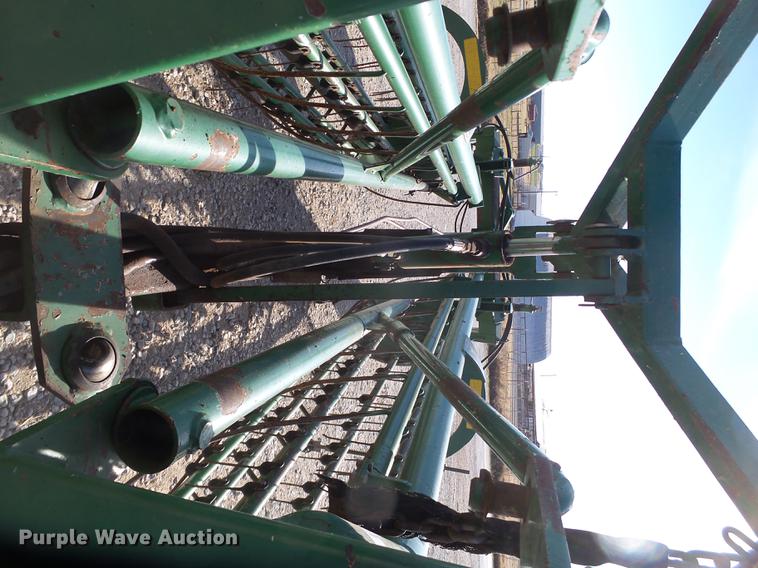 image for item DD1244 John Deere 705 hay rake