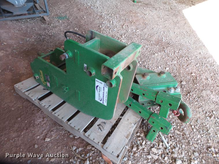 image for item DD1246 Schnell Ind. grain drill hitch attachments