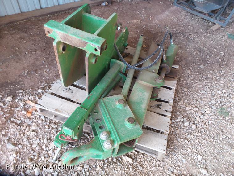 image for item DD1246 Schnell Ind. grain drill hitch attachments
