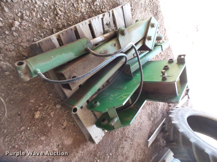 image for item DD1246 Schnell Ind. grain drill hitch attachments