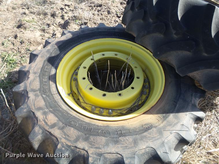 image for item DD1247 John Deere dual tires and hubs
