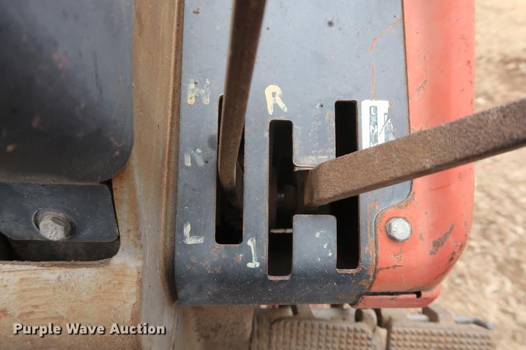 image for item DD5449 1966 Massey-Ferguson 180 tractor