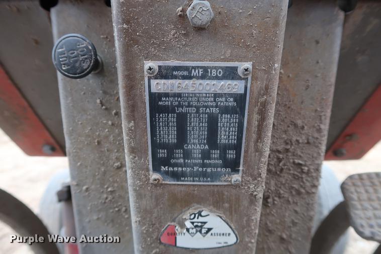 image for item DD5449 1966 Massey-Ferguson 180 tractor