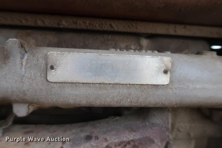 image for item DD5449 1966 Massey-Ferguson 180 tractor