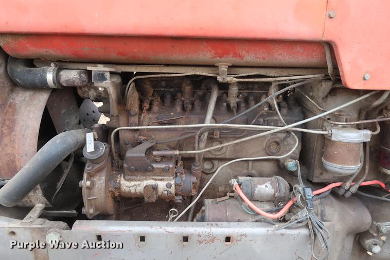 image for item DD5449 1966 Massey-Ferguson 180 tractor