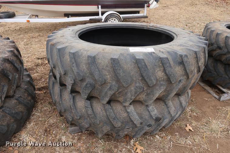 image for item DD5452 (4) Firestone tires